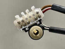 Load image into Gallery viewer, AIR RIDE COMPRESSOR Land Rover Range Rover 02 03 04 05 - NW8390
