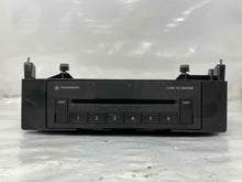 Load image into Gallery viewer, CD Changer Passat 2006 06 2007 07 2008 08 - NW140200

