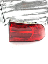 Load image into Gallery viewer, TAIL LIGHT LAMP ASSEMBLY Acura TL 2004 04 2005 05 2006 06 Right - NW291166
