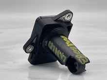 Load image into Gallery viewer, Mass Air Flow Sensor Meter MAF LR2 LR3 Range Rover Range 05-12 - NW5447
