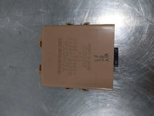 Load image into Gallery viewer, TPMS CONTROL MODULE COMPUTER GS300 GS350 GS430 GS450H GS460 06-11 - NW291300

