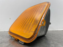 Load image into Gallery viewer, Park Lamp Light Hummer H3 2006 - NW411837
