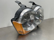 Load image into Gallery viewer, HEADLIGHT LAMP ASSEMBLY Jeep Grand Cherokee 08 09 10 Right - NW102033
