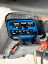 Load image into Gallery viewer, HEADLIGHT LAMP ASSEMBLY Jeep Grand Cherokee 08 09 10 Right - NW102033
