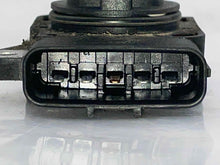 Load image into Gallery viewer, Mass Air Flow Sensor Meter MAF LR2 LR3 Range Rover Range 05-12 - NW5453
