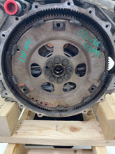 Load image into Gallery viewer, ENGINE MOTOR Vanden Pl XJ8 XJ8L XJR XK8 1998 98 4.0L - NW292171
