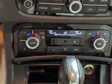 Load image into Gallery viewer, Temperature Controls Volkswagen Touareg 2013 - NW292629
