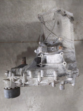Load image into Gallery viewer, TRANSFER CASE Volkswagen Touareg 11 12 13 14 15 16 17 - NW292778
