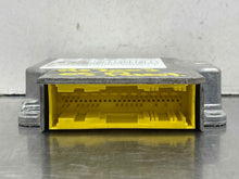 Load image into Gallery viewer, Air Bag computer Passat 2004 04 2005 05 - NW292501
