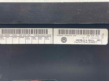 Load image into Gallery viewer, Amplifier Volkswagen Passat 2003 03 2004 04 2005 05 - NW292713
