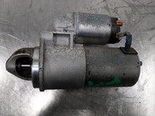Load image into Gallery viewer, Starter Motor Hyundai Genesis 2013 - NW293142
