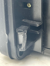 Load image into Gallery viewer, Radio Mercedes CLK320 C240 C320 C32 2001 01 2002 02 2003 03 2004 04 2005 05 - NW138417
