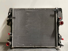 Load image into Gallery viewer, RADIATOR Jaguar Vanden Pl XF XFR XJ XJL XJR 10 11 12 13 14 15 - NW293993
