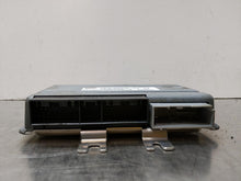 Load image into Gallery viewer, SUSPENSION CONTROL MODULE COMPUTER Vanden Pl XJ XJL XJR 10-14 - NW293691
