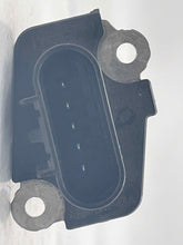 Load image into Gallery viewer, Mass Air Flow Sensor Meter MAF Lacrosse Rainier Regal Verano CTS 05-15 - NW4477
