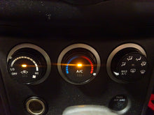 Load image into Gallery viewer, Temp Climate AC Heater Control Rogue 2008 08 2009 09 2010 10 - NW100276
