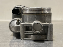 Load image into Gallery viewer, THROTTLE BODY BMW 320I 325I 525I X3 Z3 Z4 01 02 03 - 06 - NW177750
