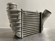 Load image into Gallery viewer, INTERCOOLER Audi TT 2001 01 2002 02 2003 03 2004 04 2005 05 2006 06 Right - NW294461
