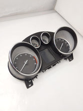 Load image into Gallery viewer, SPEEDOMETER CLUSTER Buick Verano 2013 13 - NW158494
