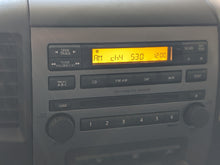 Load image into Gallery viewer, Radio Nissan Titan 2008 - NW295613
