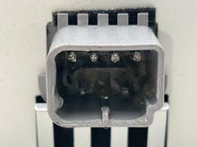 Load image into Gallery viewer, Amplifier Lincoln LS Thunderbird 00 01 02 03 04 05 06 - NW135588

