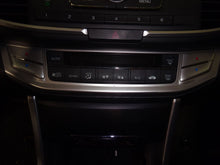 Load image into Gallery viewer, TEMPERATURE CONTROLS Honda Accord 2013 13 2014 14 2015 15 - NW100408
