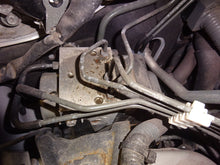 Load image into Gallery viewer, ABS PUMP Nissan Pathfinder 2002 02 03 04 - NW1363
