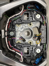 Load image into Gallery viewer, Steering Wheel  530E 2019 - NW296525
