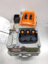 Load image into Gallery viewer, Inverter  530E 2019 - NW296175

