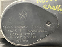 Load image into Gallery viewer, THROTTLE BODY Challenger Charger Magnum 2005 05 2006 06 2007 07 2008 08 - 12 - NW296529
