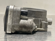 Load image into Gallery viewer, THROTTLE BODY Challenger Charger Magnum 2005 05 2006 06 2007 07 2008 08 - 12 - NW296529
