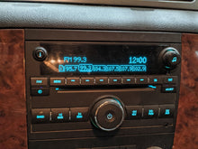 Load image into Gallery viewer, RADIO Avalanche 1500 Express 1500 Van Express 2500 Van 07-14 AM FM CD - NW296427
