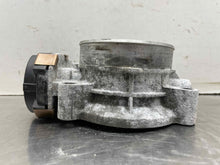 Load image into Gallery viewer, THROTTLE BODY Escalade Sierra 3500 06 07 08 - NW296531

