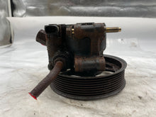 Load image into Gallery viewer, Power Steering Pump  EXPEDITION 2001 - NW162733
