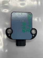 Load image into Gallery viewer, Computer  LEXUS RX350 2012 - NW296139
