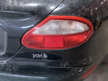 Load image into Gallery viewer, TAIL LIGHT LAMP ASSEMBLY Jaguar XK8 XKR 97 98 99 00 Right - NW296892

