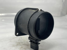 Load image into Gallery viewer, Mass Air Flow Sensor Meter MAF Enclave CTS SRX STS Equinox 07-11 - NW4448
