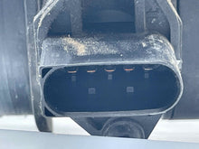 Load image into Gallery viewer, Mass Air Flow Sensor Meter MAF Crossfire 230 SLK C230 C240 C280 C32 98-08 - NW5285
