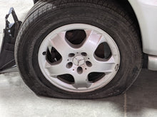 Load image into Gallery viewer, WHEEL Mercedes ML320 ML350 02 03 04 05 17x8 5 Spoke - NW297633
