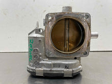 Load image into Gallery viewer, THROTTLE BODY MERCEDES CLK320 ML320 01 - 06 FITS MANY - NW297573
