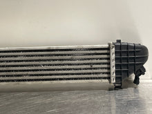 Load image into Gallery viewer, INTERCOOLER C30 V70 S40 04 05 06 07 08 09 - NW106463
