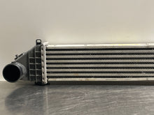 Load image into Gallery viewer, INTERCOOLER C30 V70 S40 04 05 06 07 08 09 - NW106463
