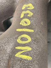 Load image into Gallery viewer, EXHAUST MANIFOLD C30 V40 V50 V70 2004 04 05 06 07 08 - NW66169
