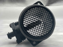 Load image into Gallery viewer, Mass Air Flow Sensor Meter MAF C30 Pickup C70 S40 S80 V40 V50 XC70 04-13 - NW5797
