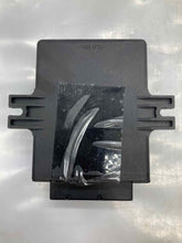 Load image into Gallery viewer, SUSPENSION CONTROL MODULE COMPUTER R320 R350 09 10 11 12 13 - NW36464
