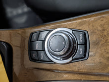 Load image into Gallery viewer, RADIO CONTROL BMW 528i 535i 550i Active 5 M5 2011 11 2012 12 - NW297480
