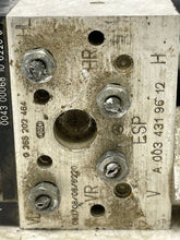 Load image into Gallery viewer, ABS PUMP Mercedes C280 C43 CLK320 CLK430 E320 E430 SL500 2000 00 2001 01 2002 02 - NW297654
