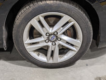 Load image into Gallery viewer, WHEEL RIM S60 V60 14 15 16 17x8 ALLOY - NW298001
