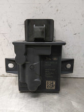 Load image into Gallery viewer, FUEL PUMP CONTROL MODULE COMPUTER XF XFR 15 16 17 18 19 - NW298088
