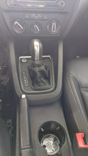 Load image into Gallery viewer, Floor Shifter Volkswagen Jetta 2017 - NW298721
